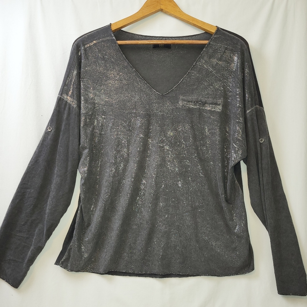 NT By Amati Shimmer V Neck Top Women's Size Large Made In Italy Gray